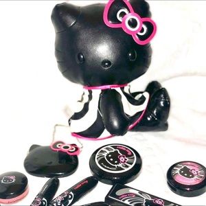 💕Hellokitty MAC Plush 💕